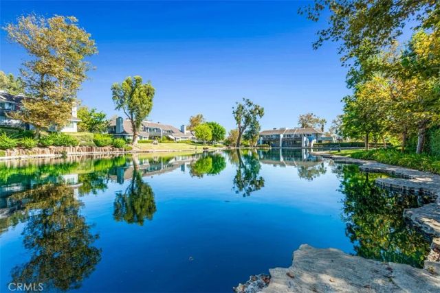 1005 Lakeview, Azusa, CA 91702