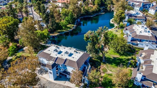 1005 Lakeview, Azusa, CA 91702