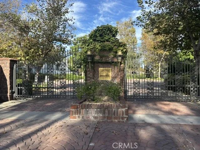 1005 Lakeview, Azusa, CA 91702