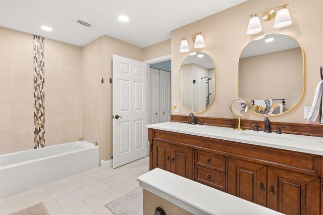 11612 PEACH GROVE LANE, Orlando, FL 32821