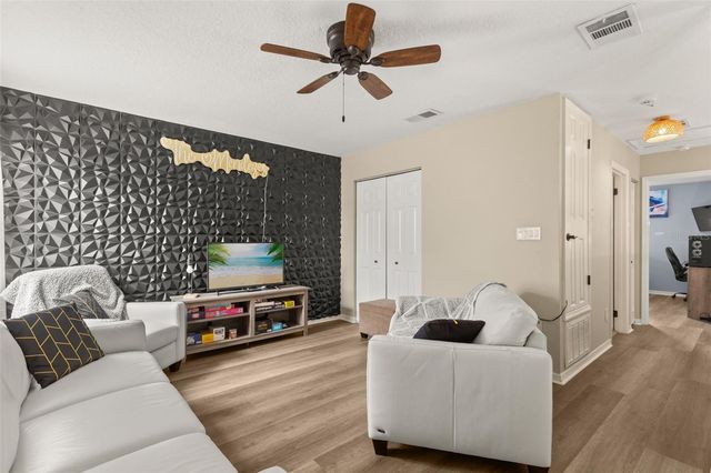 11612 PEACH GROVE LANE, Orlando, FL 32821