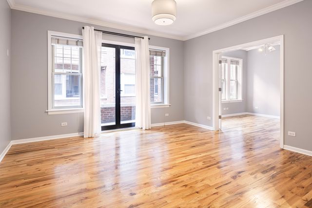 958 W Cuyler Avenue 2N, Chicago, IL 60613