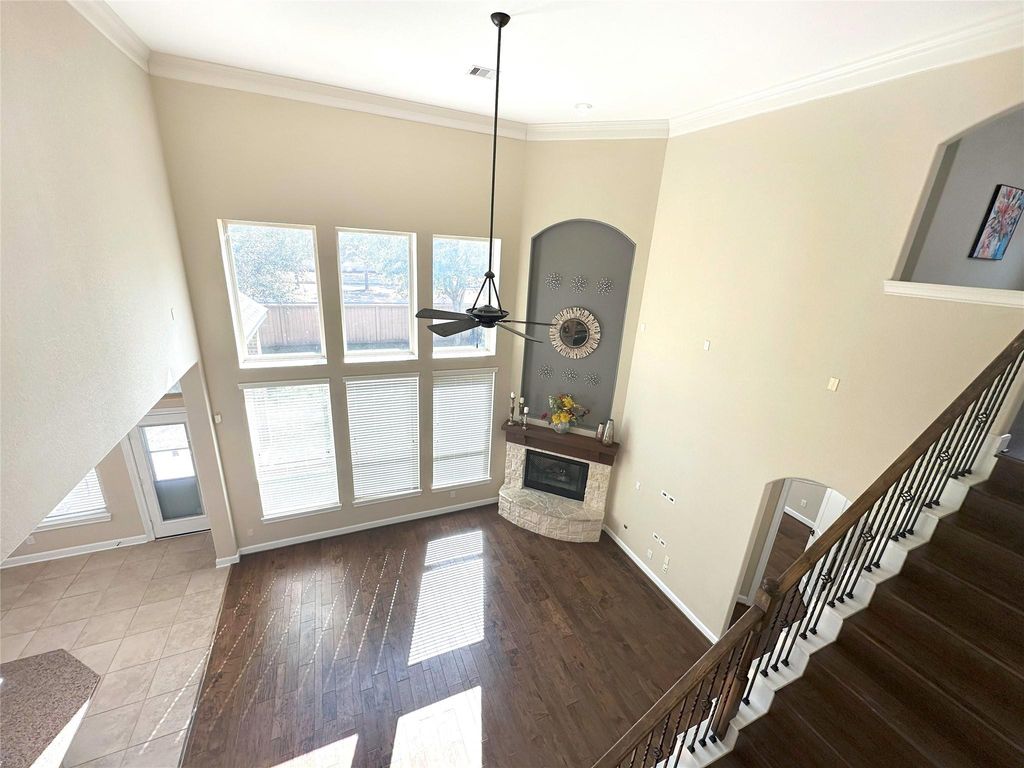 Image 47 of property listing at 26827 Longleaf Valley Drive, Katy, TX 77494