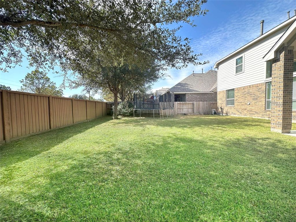 Image 49 of property listing at 26827 Longleaf Valley Drive, Katy, TX 77494