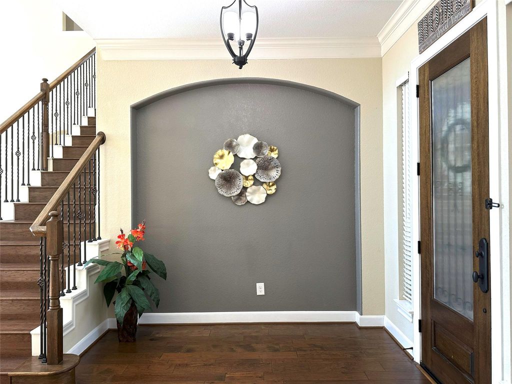 Image 8 of property listing at 26827 Longleaf Valley Drive, Katy, TX 77494