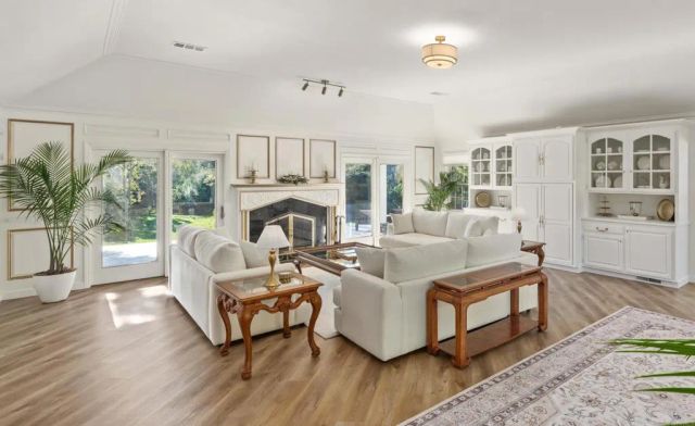 9 Country Glen Road, Fallbrook, CA 92028