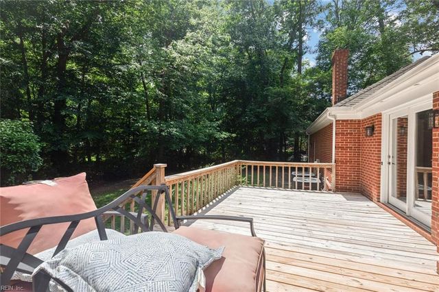 1433 Williams CIR, Suffolk, VA 23434