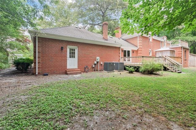 1433 Williams CIR, Suffolk, VA 23434