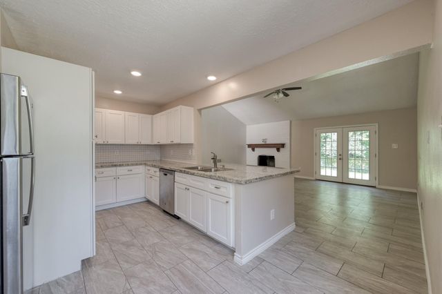 25747 Timber Lakes Drive, Spring, TX 77380