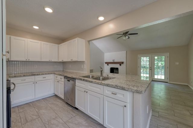 25747 Timber Lakes Drive, Spring, TX 77380
