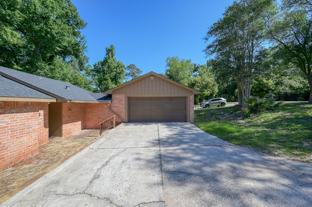 25747 Timber Lakes Drive, Spring, TX 77380