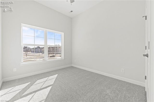 457 Harbor Lane, Lorain, OH 44052