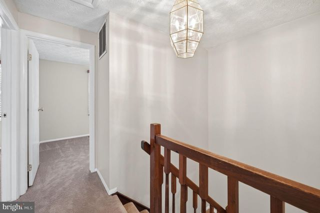 5831 ROCK FOREST CT, Centreville, VA 20121