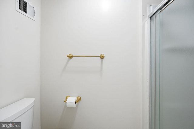 5831 ROCK FOREST CT, Centreville, VA 20121