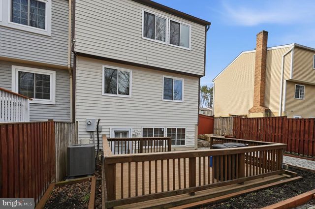 5831 ROCK FOREST CT, Centreville, VA 20121