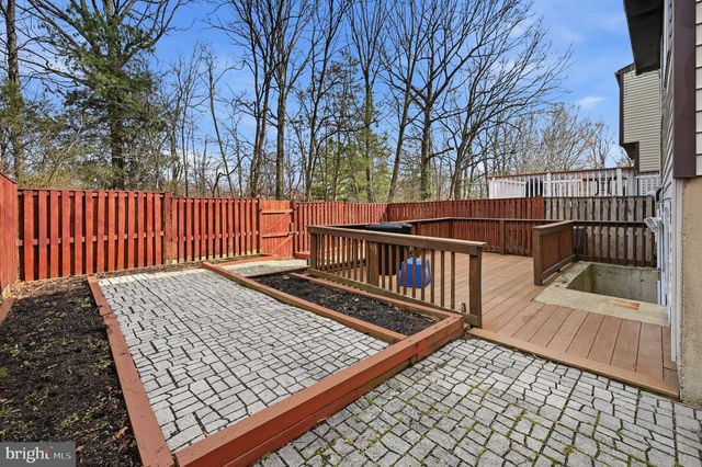 5831 ROCK FOREST CT, Centreville, VA 20121