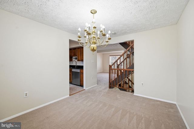 5831 ROCK FOREST CT, Centreville, VA 20121