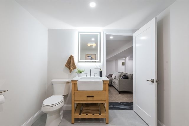 6 Gordon 6, Arlington, MA 02474