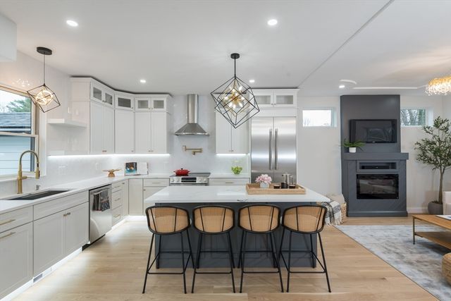 6 Gordon 6, Arlington, MA 02474