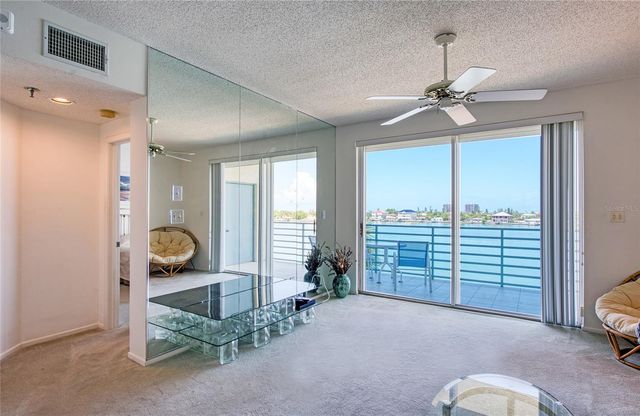 7984 SAILBOAT KEY BOULEVARD S 303, St Petersburg, FL 33707
