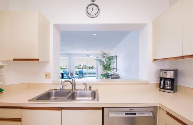 7984 SAILBOAT KEY BOULEVARD S 303, St Petersburg, FL 33707