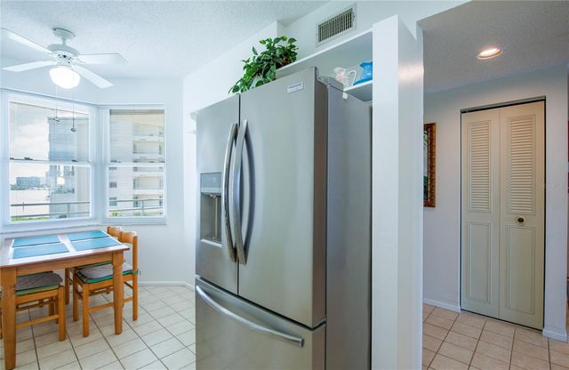7984 SAILBOAT KEY BOULEVARD S 303, St Petersburg, FL 33707