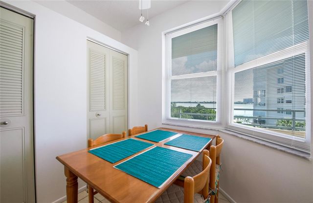 7984 SAILBOAT KEY BOULEVARD S 303, St Petersburg, FL 33707