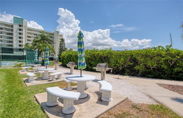 7984 SAILBOAT KEY BOULEVARD S 303, St Petersburg, FL 33707