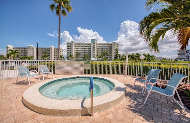 7984 SAILBOAT KEY BOULEVARD S 303, St Petersburg, FL 33707