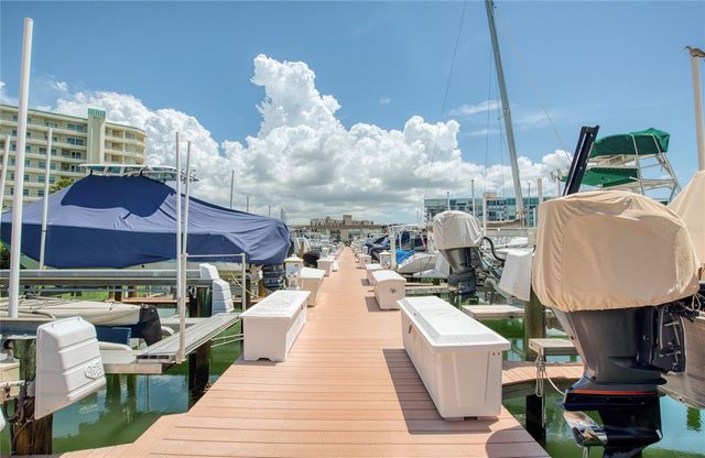7984 SAILBOAT KEY BOULEVARD S 303, St Petersburg, FL 33707