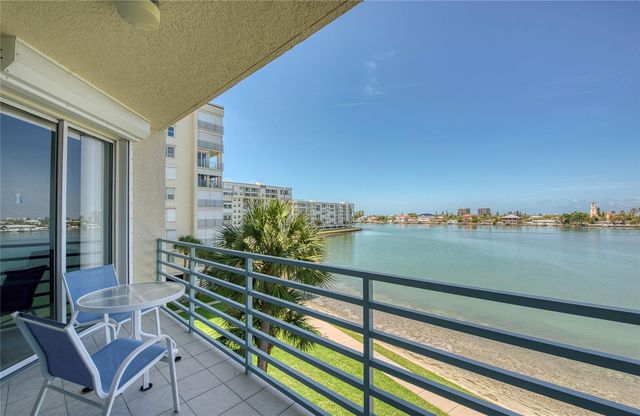 7984 SAILBOAT KEY BOULEVARD S 303, St Petersburg, FL 33707