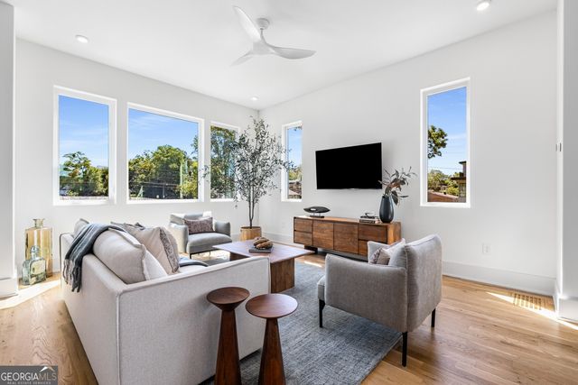 404 Linden Avenue NE 20, Atlanta, GA 30308