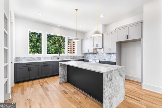 404 Linden Avenue NE 20, Atlanta, GA 30308