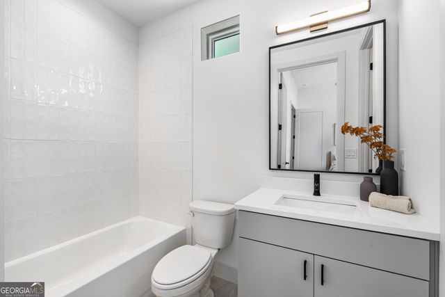 404 Linden Avenue NE 20, Atlanta, GA 30308