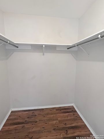 331 Shin Oak, Live Oak, TX 78233