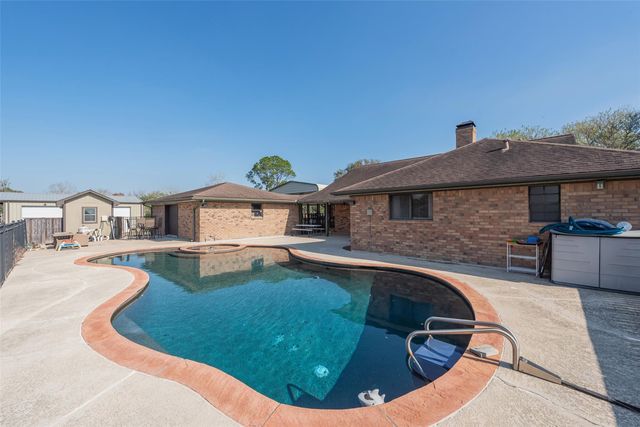 1014 Ginger Street, Santa Fe, TX 77517