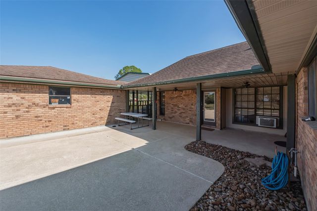 1014 Ginger Street, Santa Fe, TX 77517