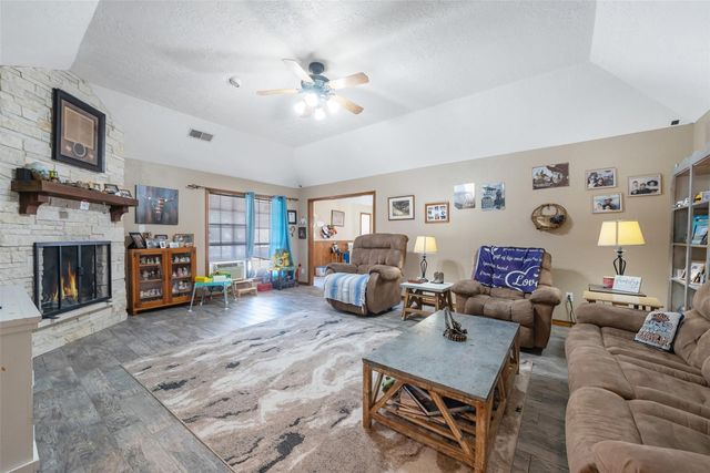 1014 Ginger Street, Santa Fe, TX 77517