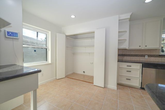 5471 Loch Lomond Drive, Houston, TX 77096