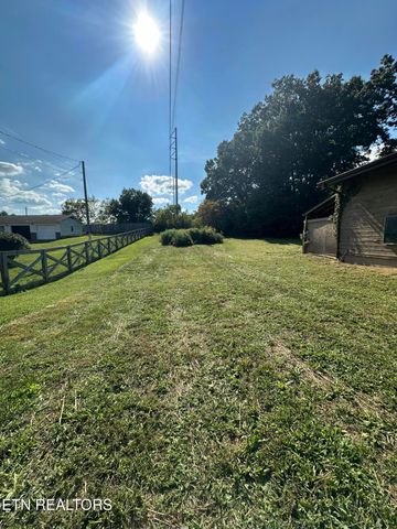 2719 Lakin Rd, Knoxville, TN 37924