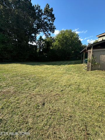 2719 Lakin Rd, Knoxville, TN 37924