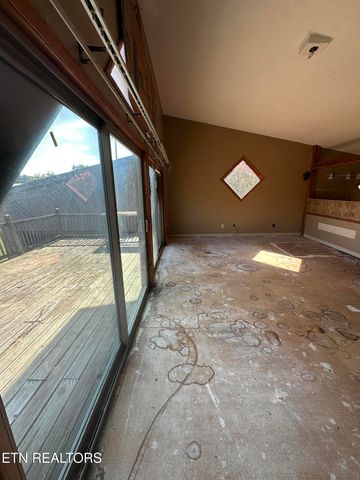 2719 Lakin Rd, Knoxville, TN 37924