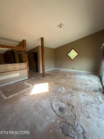 2719 Lakin Rd, Knoxville, TN 37924