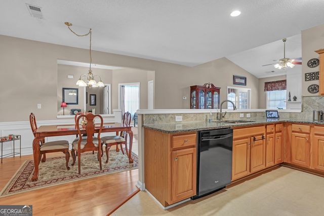 314 Gable Brook Drive SW, Grayson, GA 30017