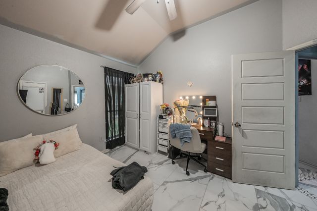 1240 Camden Yard Drive, Fort Worth, TX 76028