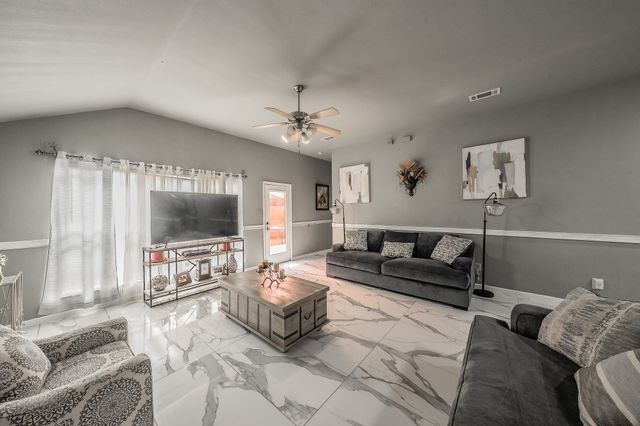 1240 Camden Yard Drive, Fort Worth, TX 76028