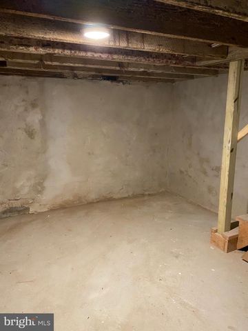 6215 N GRATZ ST, Philadelphia, PA 19141