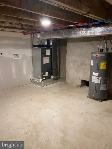 6215 N GRATZ ST, Philadelphia, PA 19141