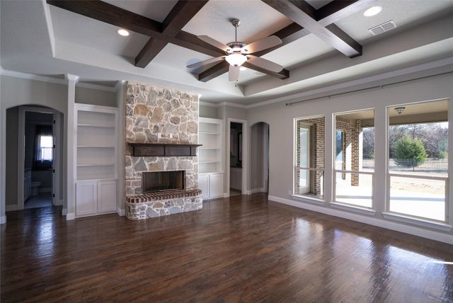 181 Fairview Court, Decatur, TX 76234