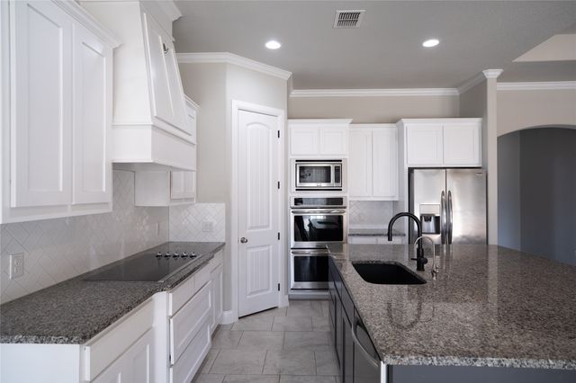 181 Fairview Court, Decatur, TX 76234